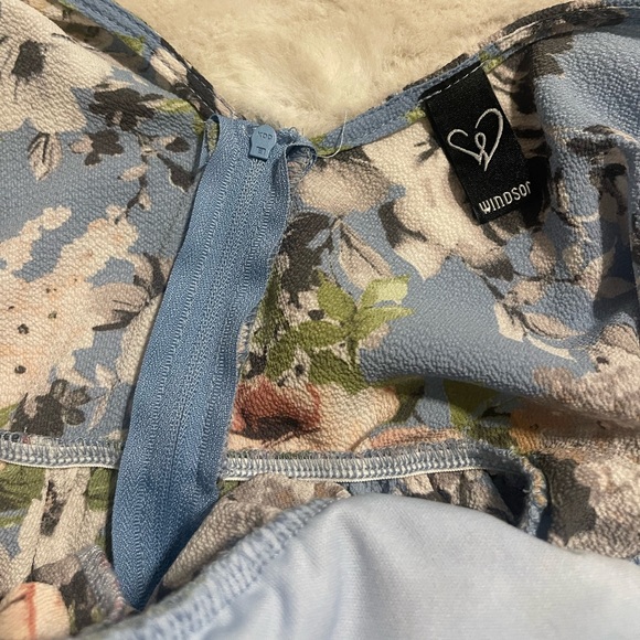 Women’s Romper - Picture 4 of 5